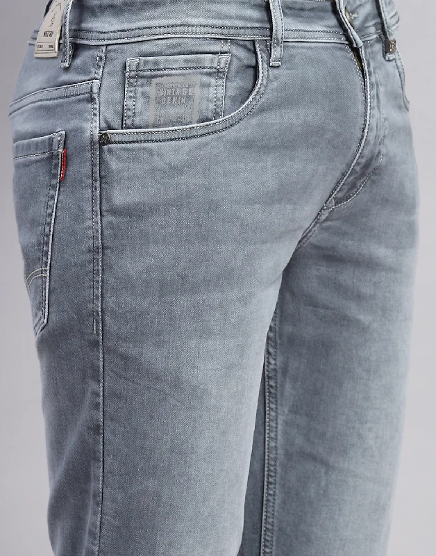 Men Grey Light Wash Narrow Fit Denim