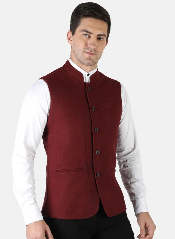 Men Maroon Plain Coat