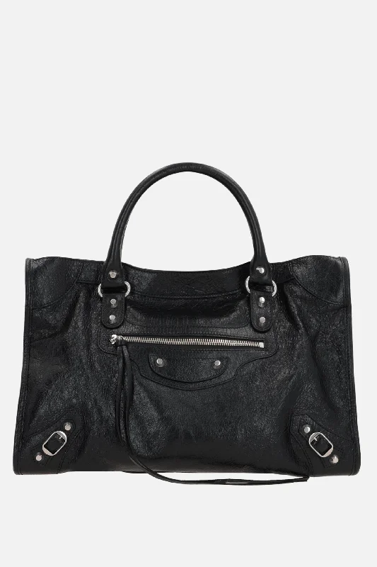 Le City medium handbag in Arena leather